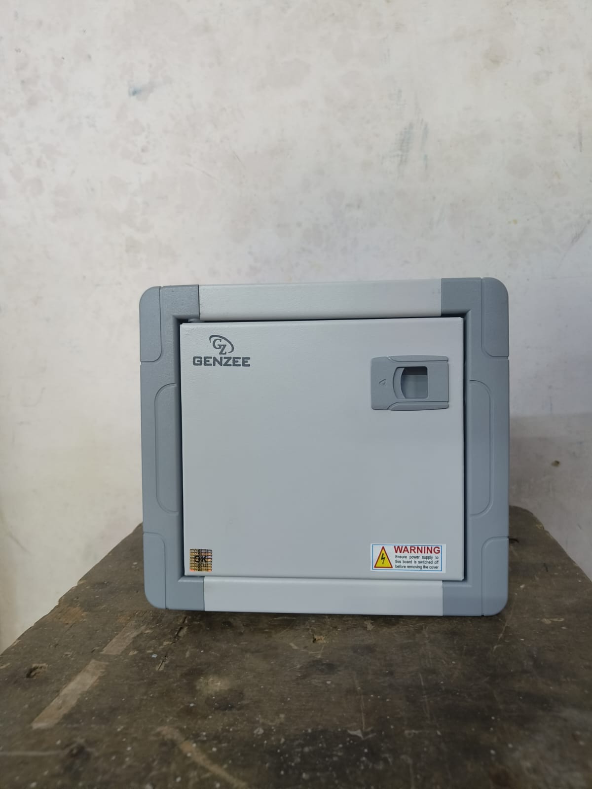 White Grey Busbar Chamber